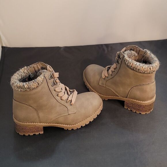 BRAND NEW MADDEN GIRL LACE UP ZIPPER CLOSURE TODDLER BOOTIE - Picture 8 of 15